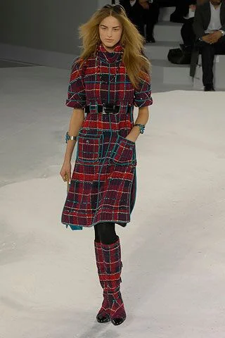 Look 32